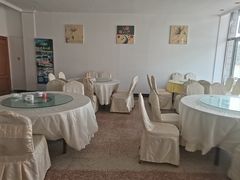 -华龙特色大骨鸡农家菜馆