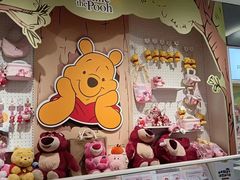 -名创优品(北京新中关购物中心地铁层店)