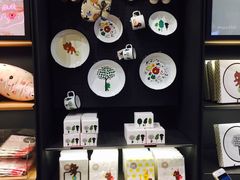 -LINE FRIENDS Garosu-gil Flagship Store