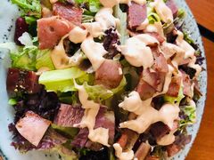 经典凯撒沙拉-魏斯理汉堡(西安沣东吾悦店)