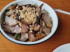 -莲餐厅·湖北菜·潜江小龙虾店(愚园路店)