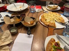 -必胜客(滨江店)