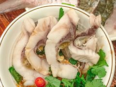 -正能量脆肉鲩火锅