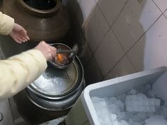 -正宗杨记普洱酸醋米线(总店)
