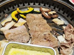 -木槿花韩式炭烤·熟成肉工坊(孙文东路店)