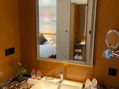 -武汉武昌站街道口华美达安可酒店