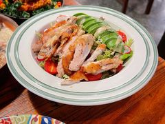 牛油果烤鸡沙拉-I HOLIC艾豪丽披萨(KKone店)