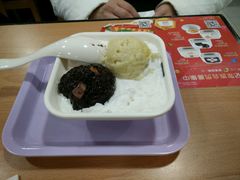 -满记甜品(巴黎春天宝山店)