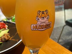 -HUZI虎滋精酿餐吧(京西大悦城店)