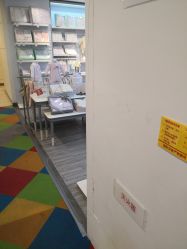 -英氏婴幼装专卖(第一百货商业中心店)