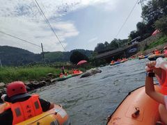 -虎啸峡漂流