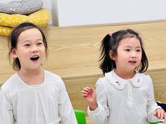-蓝话筒·少儿成人演讲口才·主持朗诵·戏剧表演(大华第一坊店)