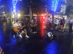 -静安公园(静安寺街道)