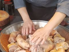 -张卤堂·砂锅卤肘子(南头店)