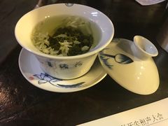 -哈哈曲艺社(西门闲亭店)