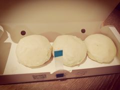 鲜花饼-皇冠幸福里动物奶油生日蛋糕(万达店)