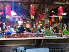 -鱼窝棚柴火铁锅炖(富山屯店)