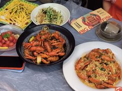 -肥肥虾庄·金牌油焖大虾(东湖欢乐谷店)