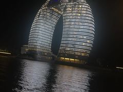 -湖州太湖旅游度假区-月亮广场