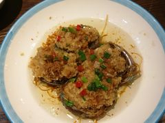 蒜蓉粉丝蒸鲜鲍-涌上外婆桥(南塘店)