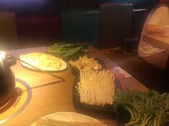 -尚品小土屋涮毛肚(李沧万达店)