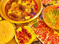 特辣锅底-小龙坎火锅(岜山店)