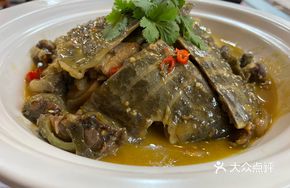 Casserole Golden Broth Braised Softshell Turtle
