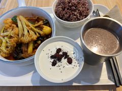 -轻蔬不用等·素食(江苏路店)