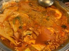 部队火锅-富乐满韩国正宗炸鸡韩国料理(虹泉路店)