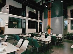 -何适山庄 ·可团建(水长城P2停车场店)