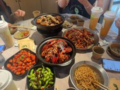 -巴厘龙虾·榜首油焖大虾(音乐学院·沿江酒馆店)