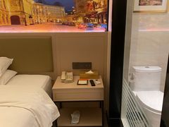 -维也纳酒店(广州京溪南方医院同和地铁站店)