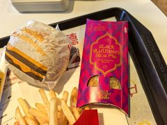 -麦当劳(水坑尾街店)