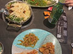 -河坝烧烤串城(金达莱店)