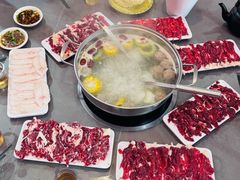 -官塘陈记鱼生·潮汕砂锅粥·牛肉火锅(潮枫路总店)