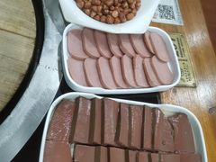 -三里屯土灶炖公鸡地锅鸡(江东店)