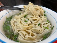 -京穆兰兰州牛肉面·清真(盛龙广场店)