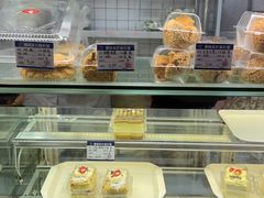 -白玉兰食品甜凤店(合生汇店)