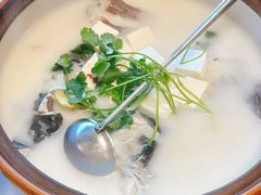 千岛湖有机鱼头汤-宝荣鱼馆·临湖之宴(千岛湖店)