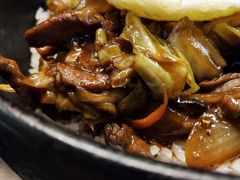 黑椒牛肉石锅拌饭-米屋石锅拌饭(师大店)