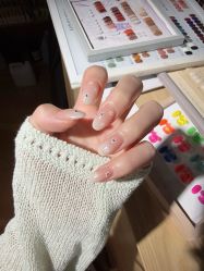 -UGIRL有个美甲