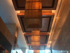 -上海龙之梦万丽酒店