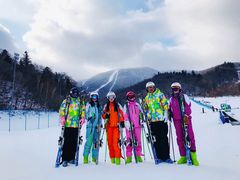 -亚布力新体委滑雪场