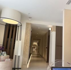 -娜芙缇缇med spa