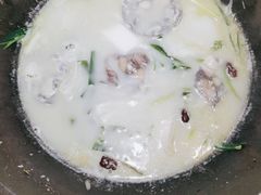 -咕嘟草帽鱼·牛奶一样的鲜鱼汤(包河万达广场创始店)