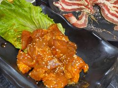 -鹤江桥·红油牛肉粉(SKP店)