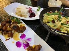 -万重锦·人文川菜馆(骡马市店)