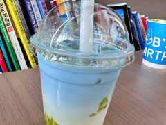 -抱抱地球咖啡馆(国家海洋博物馆店)