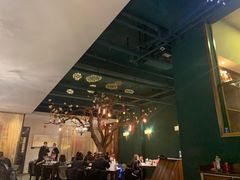 -梧桐树下(云锦世家店)