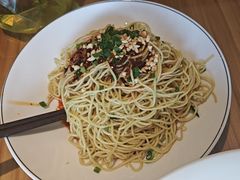 -严记小天府酸菜鱼(西四路店)